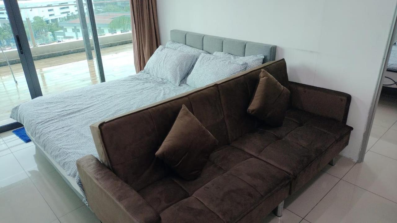 שאה אלאם Vista Alam Serviced Apartment Near Idcc Sacc Pkns Uitm Msu Avisena מראה חיצוני תמונה